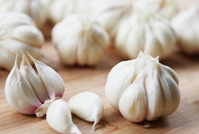 星空官网_构建新型“前店后场”关系 清远农产品和广州商超“集体相亲”(图1) 星空官网