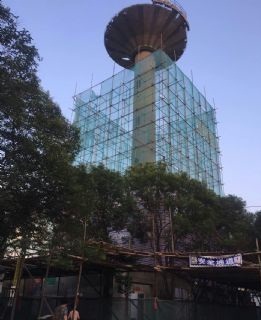 星空官网|回收废轮胎、废电缆等工业废料制作塑胶跑道(图1) 星空官网